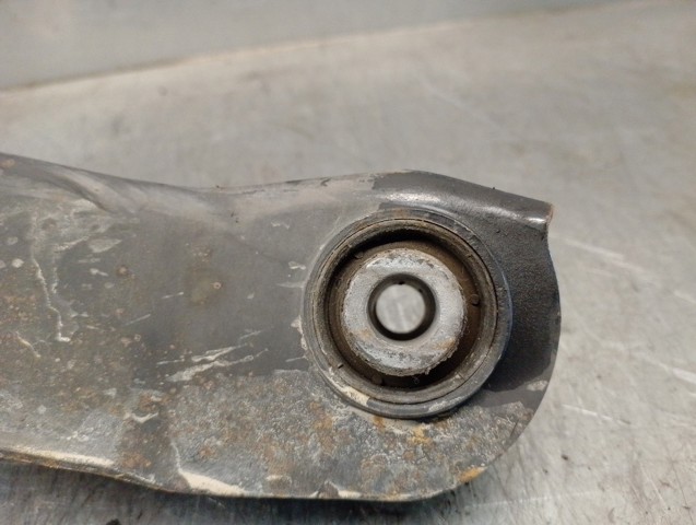 BP4K28300E MAZDA Brazo inferior trasero izquierdo/derecho comprar Alcalá
