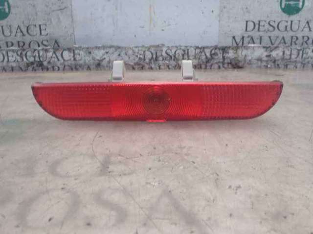 Luz de freno adicional Mazda 3 (BK)