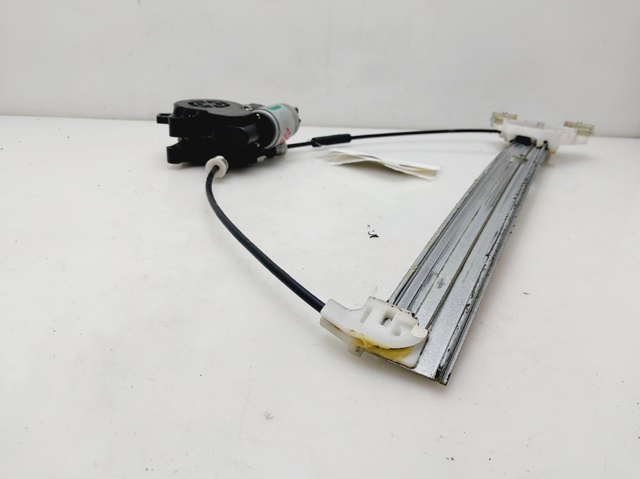 BP4K59590A MAZDA Mecanismo de elevalunas de la puerta delantera izquierda  comprar en Jaén