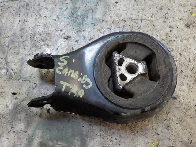 Taco de motor BP4S39040 MAZDA