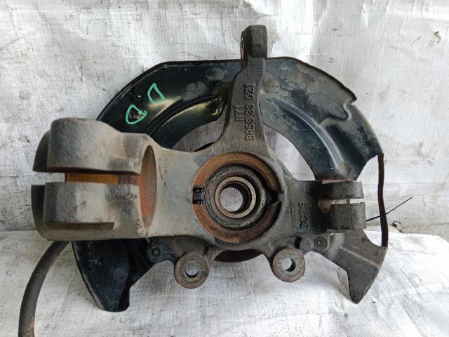 Muñón del eje, soporte de rueda, delantero derecho BR5S33021 MAZDA