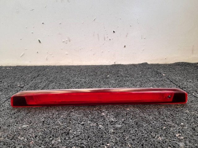 Lampara de luz de freno adicional  BS7113A601BE FORD