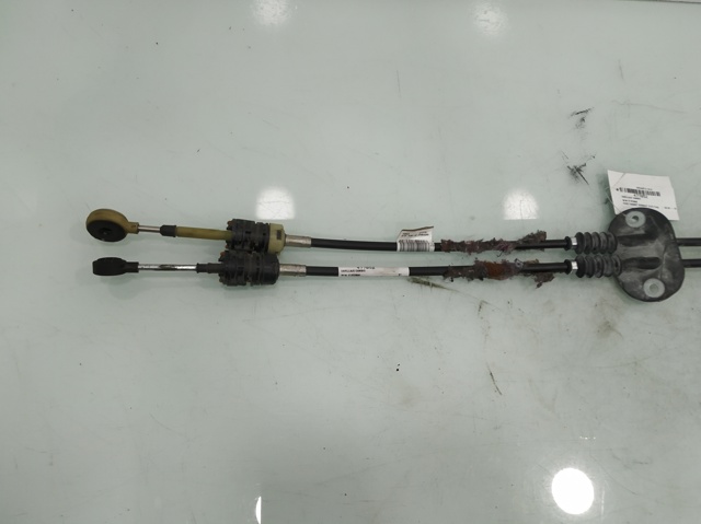 Cable de palanca de cambios BT1R7E395AB FORD