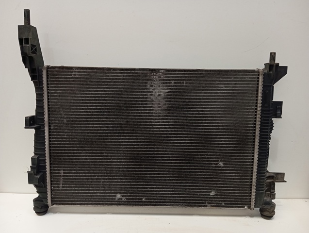 BV618005BB FORD Radiador  en stock Gandía