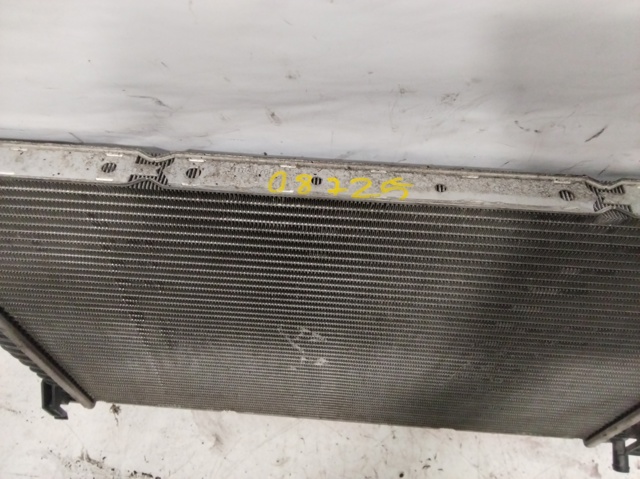Radiador del motor BV618005BD FORD