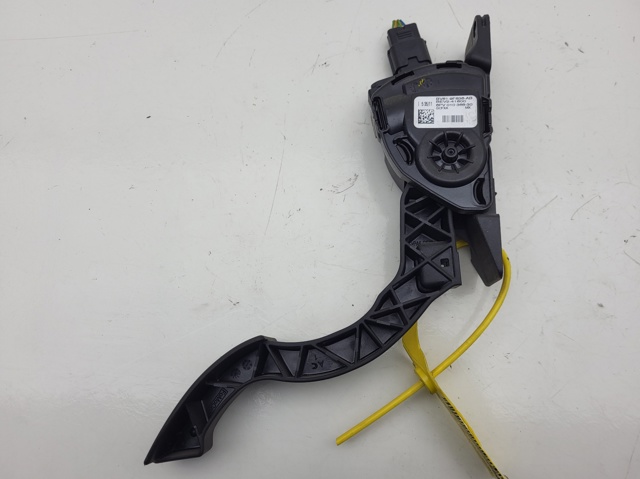 FORD BV619F836AB Pedal del acelerador  disponible Valladolid