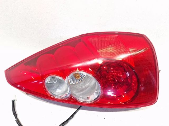 C23551150E Piloto trasero derecho  comprar en Reus