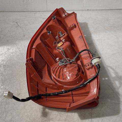 C23551160E MAZDA Piloto trasero izquierdo  en stock Huelva