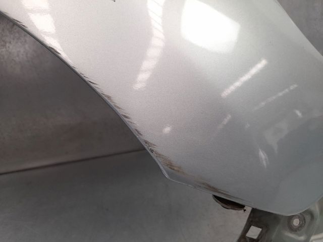 MAZDA C23552111C Aleta delantera derecha  disponible Lugo