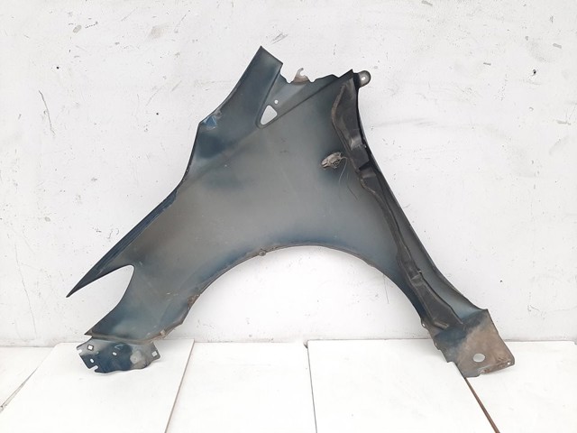 C23552111C MAZDA Aleta  en stock Córdoba