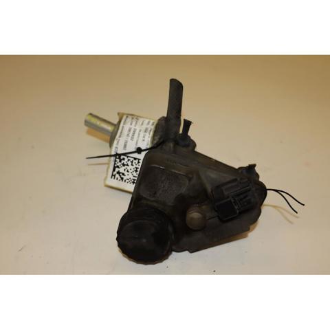 Cilindro principal de freno Jaguar X-type CF1