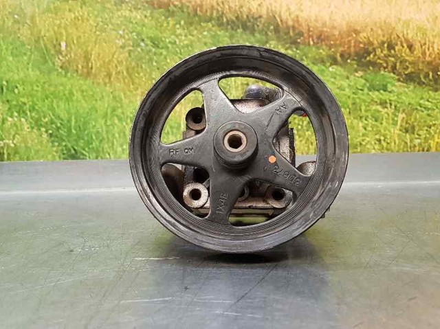 Bomba de dirección asistida  C2S3673 JAGUAR