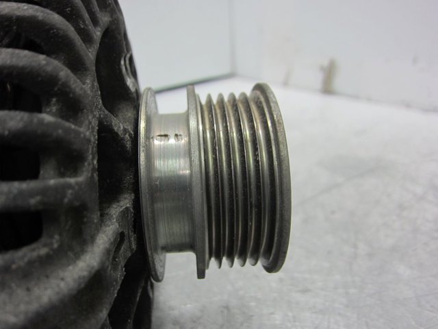 RENAULT C542664R Alternador  comprar en Albacete