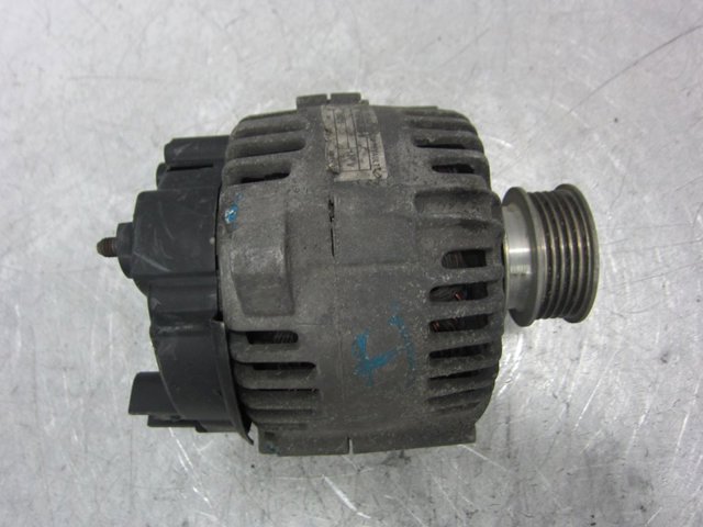C542664R RENAULT Alternador  disponible Vigo
