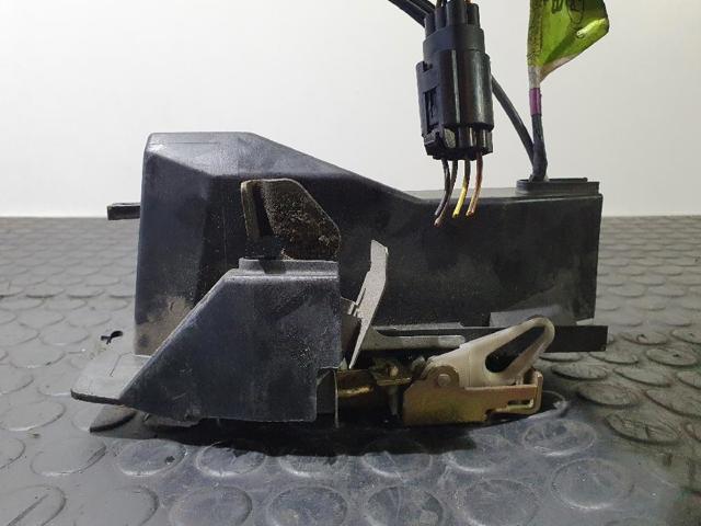 C7G0A FORD Cerradura de puerta delantera derecha comprar Madrid