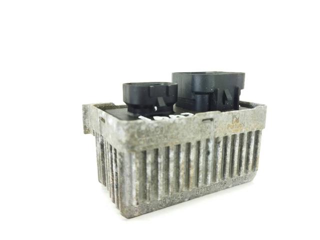 Relé de bujía de precalentamiento Ford Transit 6 V347/8