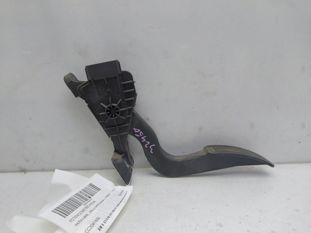 Pedal de aceleracion Mazda 3  (2009-2013)