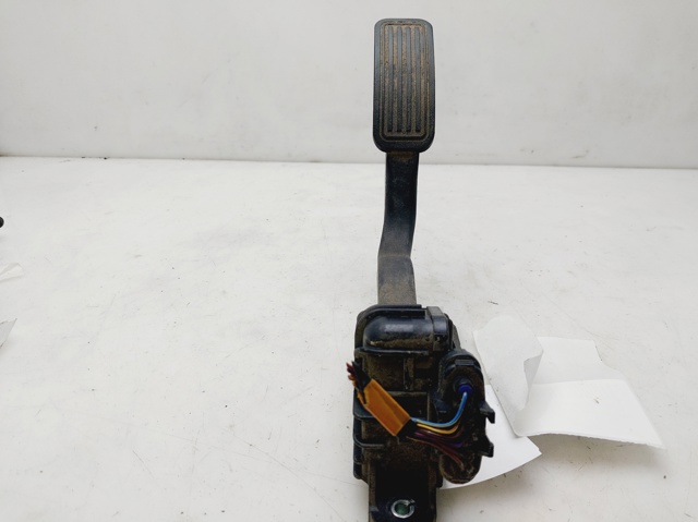 Potenciómetro pedal 3  hatchback (2009-2013) original desde 46,46 €