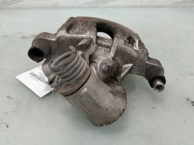 MAZDA CCY92661X Pinza de freno trasera derecha  en stock Terrassa