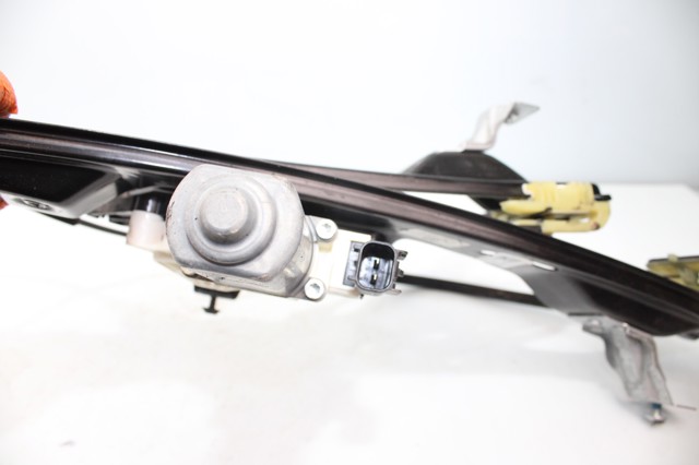 FORD CM51A23201AF Mecanismo de elevalunas de la puerta delantera izquierda  comprar en Murcia