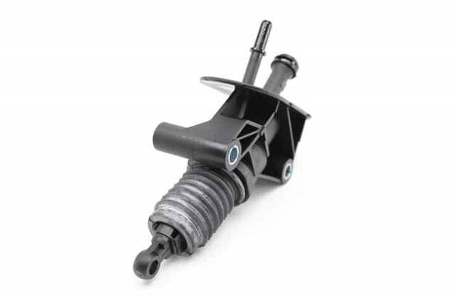 Cilindro maestro de clutch CN157A543BB FORD