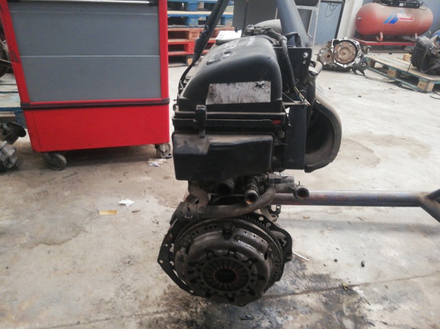 NISSAN CR12  en stock Terrassa
