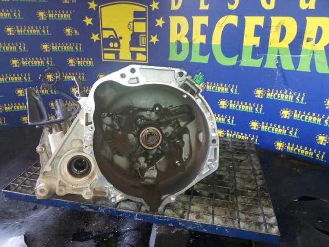 NISSAN CR14DE Motor completo  comprar en Ponferrada