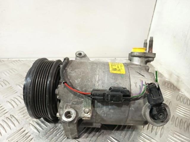FORD CV6119D629FE Compresor de aire acondicionado  disponible Valladolid