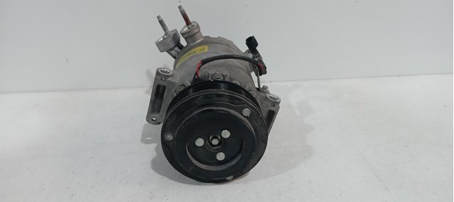 CV6119D629FE FORD Compresor de aire acondicionado  disponible Ourense