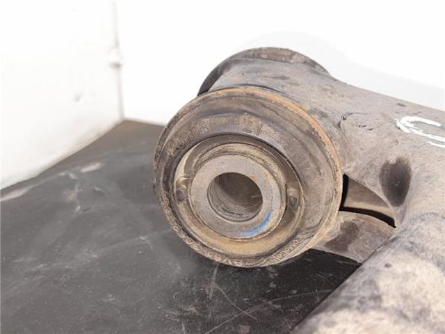 CV613A423AAC FORD Brazo inferior derecho de la suspensión delantera  en stock Gandía