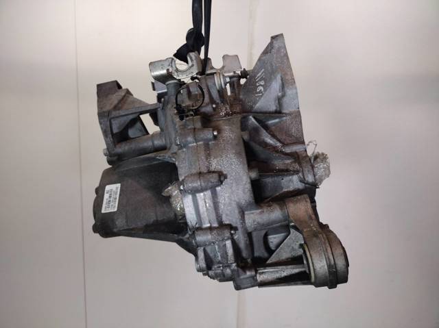 Caja de cambios mecánica, completa Ford Focus 3 CB8