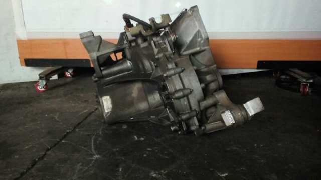 Caja de cambios mecánica, completa Ford Focus 3 CB8