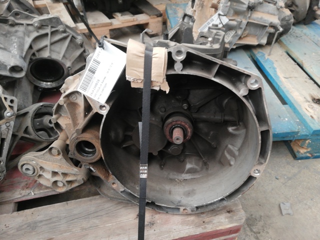Caja de cambios mecánica, completa Ford Focus 3 CB8