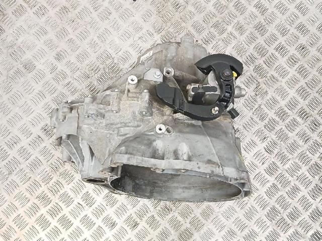 Caja de cambios mecánica, completa Ford Focus 3 CB8