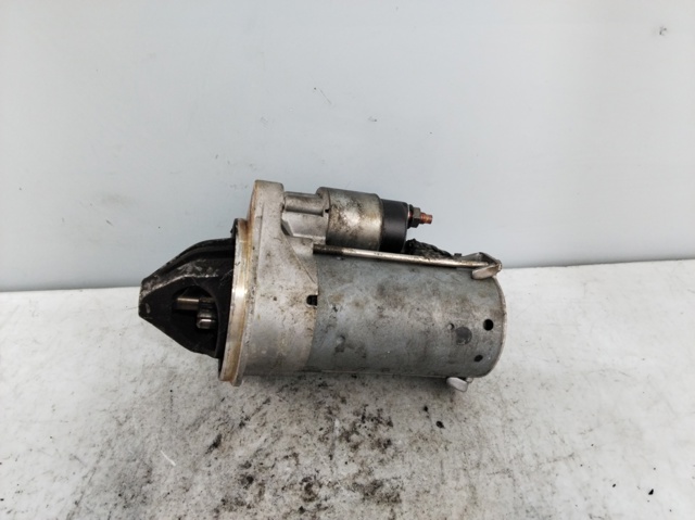 CV6T11000AB Motor de arranque  disponible Utrera