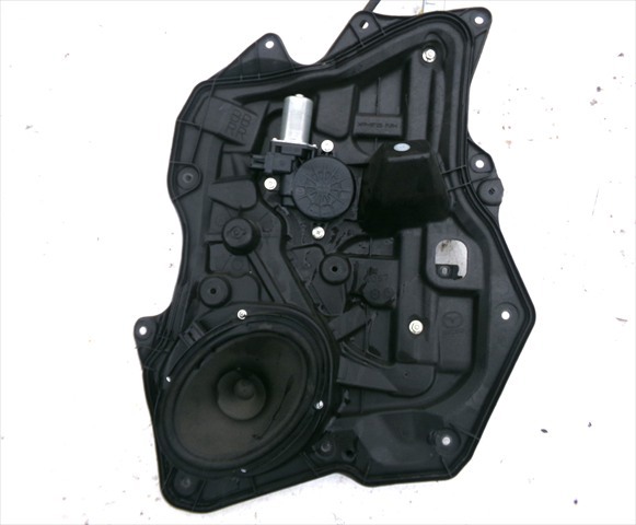D01G5858X Mazda