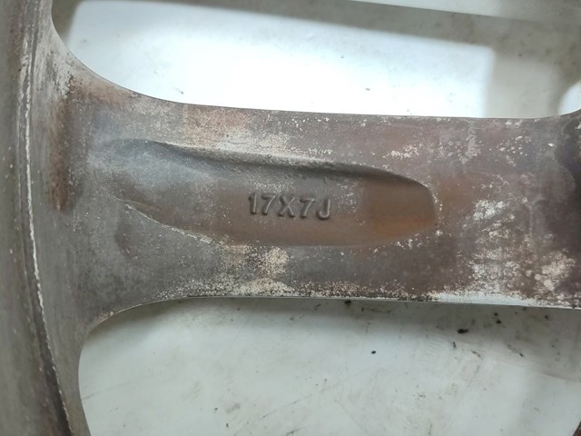 D03001KK2A NISSAN Llantas  en stock Córdoba