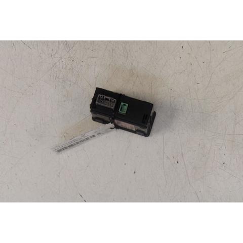 D09H669U0 Unidad de control multimedia  disponible Utrera