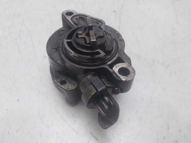 D1562A Bomba de vacío comprar Girona