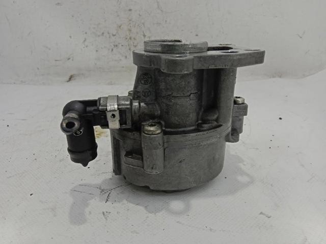 RENAULT D163322916 Bomba de vacío comprar Barcelona