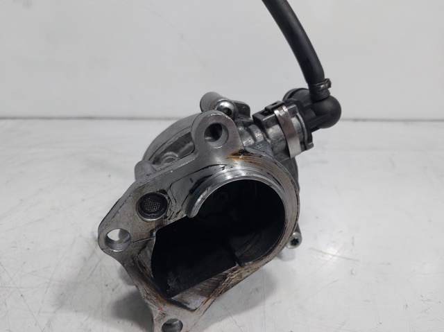 D163451323 RENAULT Bomba de vacío comprar Alcalá