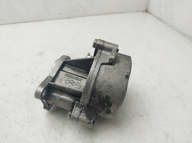 RENAULT D163451323 Bomba de vacío  disponible Valladolid