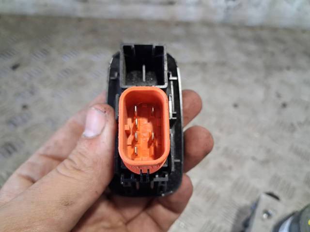 D2BT14529AA Ford