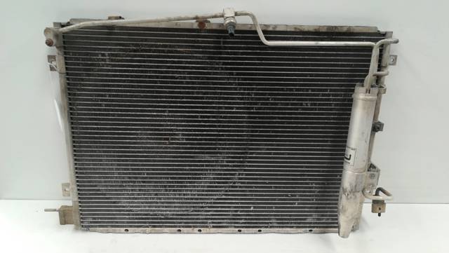 D301730310 HYUNDAI Condensador aire acondicionado  en stock Gandía