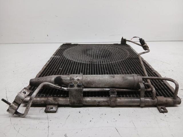 HYUNDAI D301730310 Condensador de aire acondicionado  comprar en Albacete