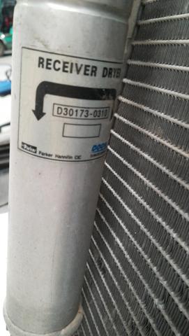D301730310 Condensador de aire acondicionado  disponible Utrera
