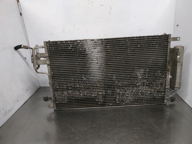 D301730630 HYUNDAI Condensador aire acondicionado comprar Madrid