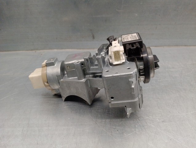 D46166938B Mazda
