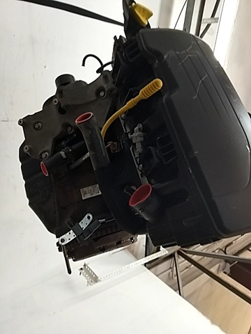 RENAULT D4F740 Motor completo  disponible Valladolid