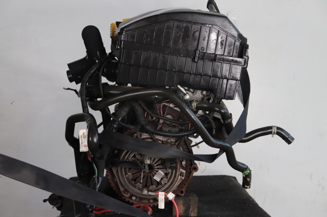 D4F740 RENAULT Motor completo  disponible Alicante